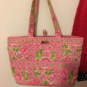 Lilly Pulitzer tic tac toe large tote.